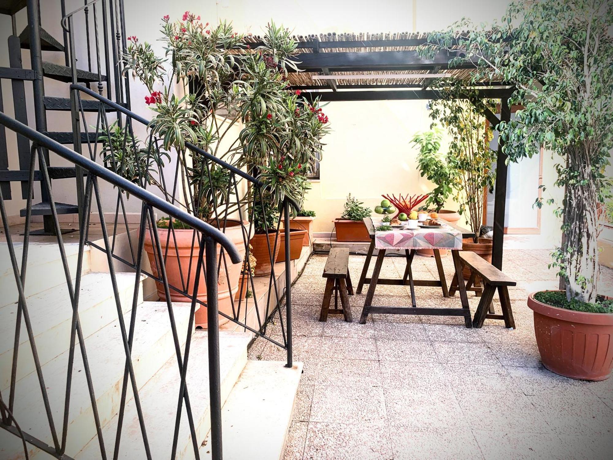 Oasi Urbana Con Terrazza E Vista Apartment Cagliari Exterior photo